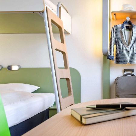 Ibis Budget Newport Dış mekan fotoğraf