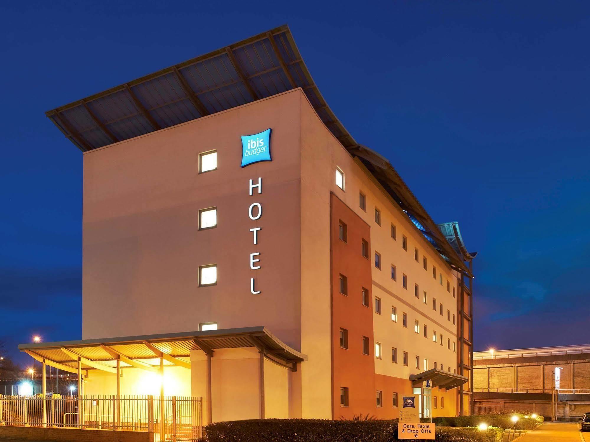 Ibis Budget Newport Dış mekan fotoğraf