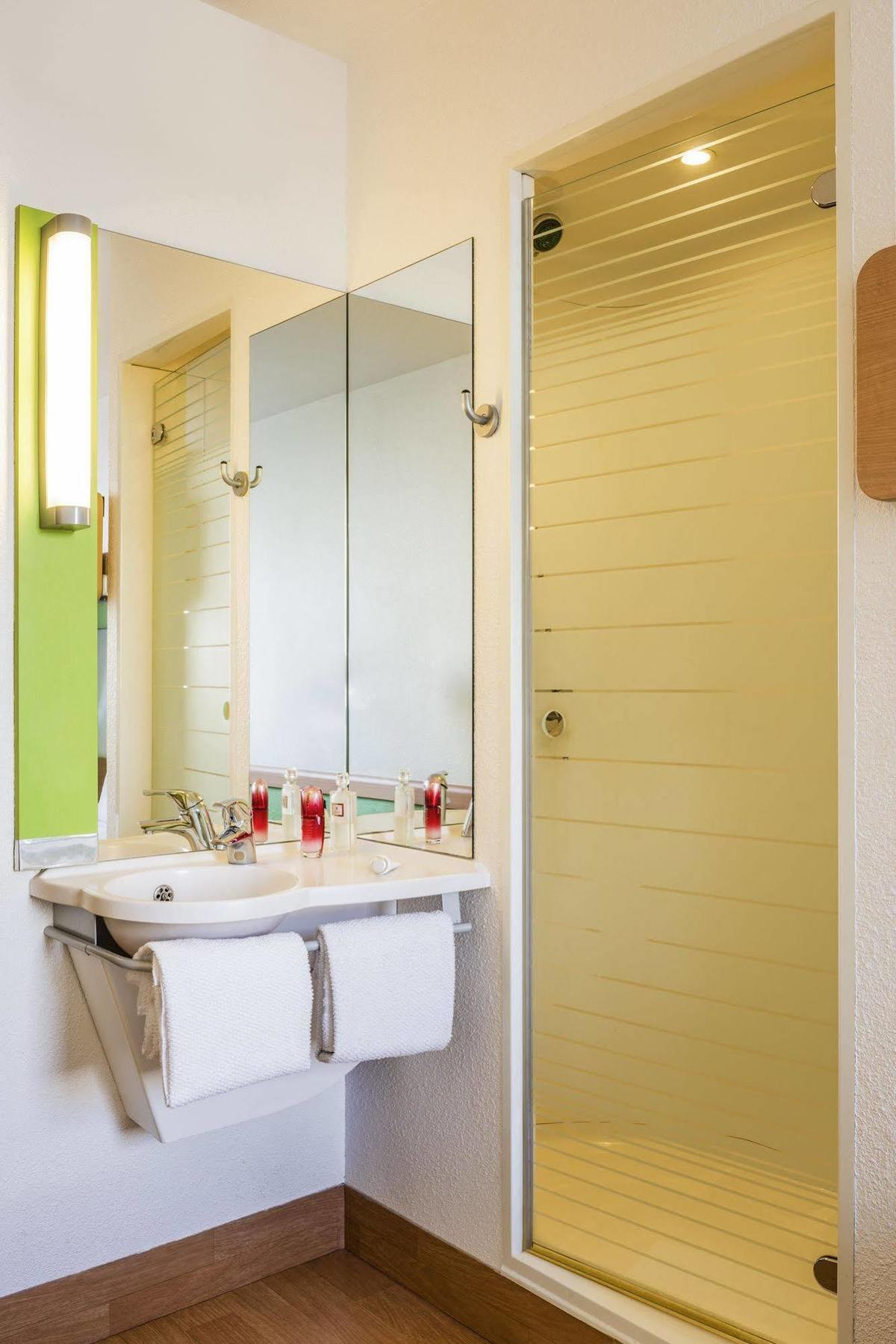 Ibis Budget Newport Dış mekan fotoğraf